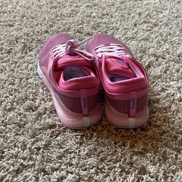 pink reebok crossfit shoes- accent blue - Picture 4 of 4
